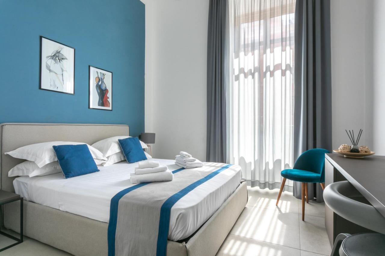 Bespoke Roma Suites Luaran gambar