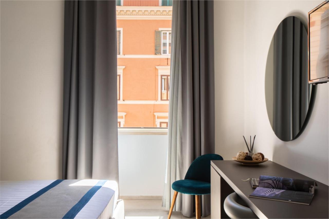 Bespoke Roma Suites Luaran gambar