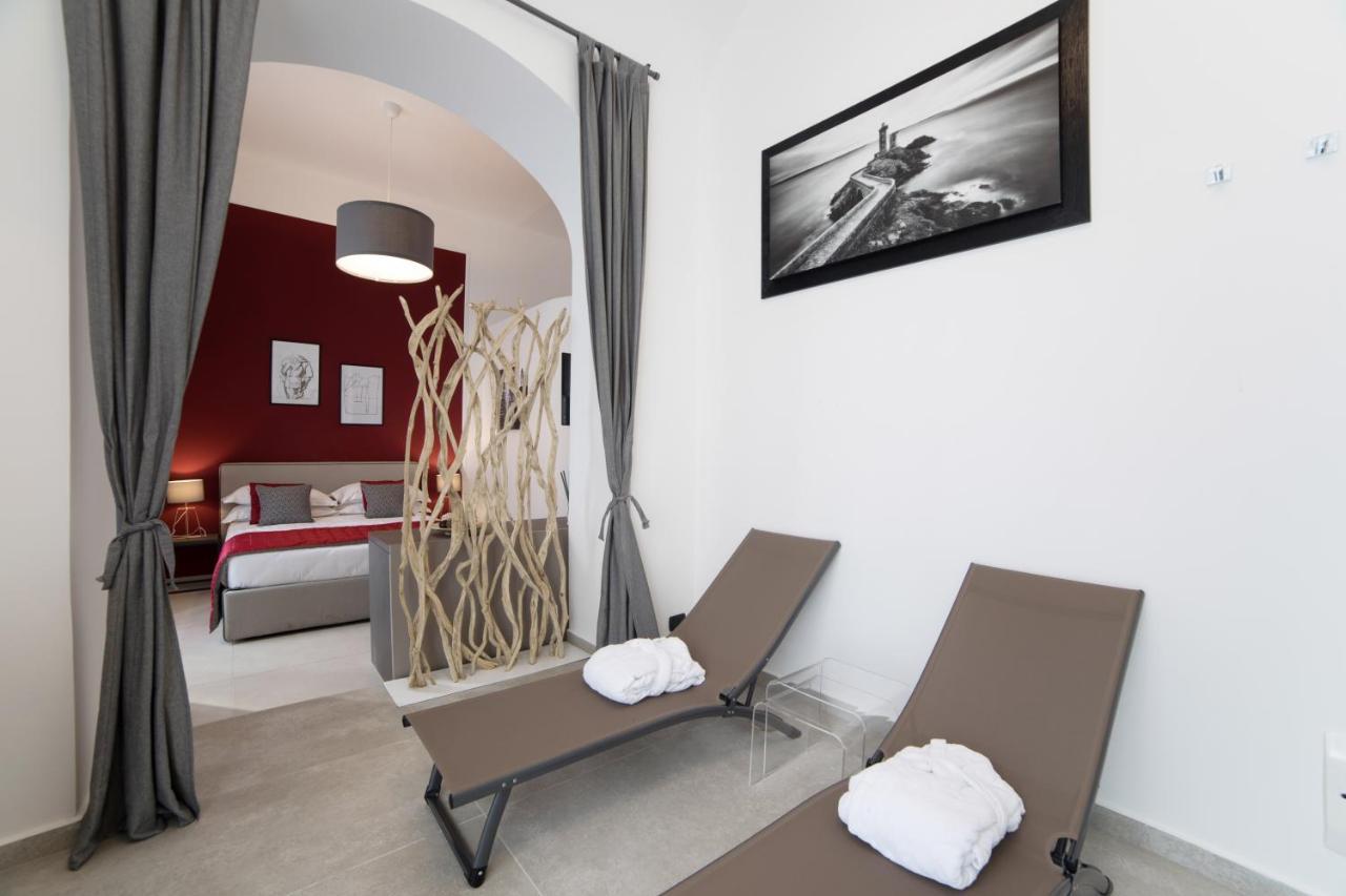 Bespoke Roma Suites Luaran gambar