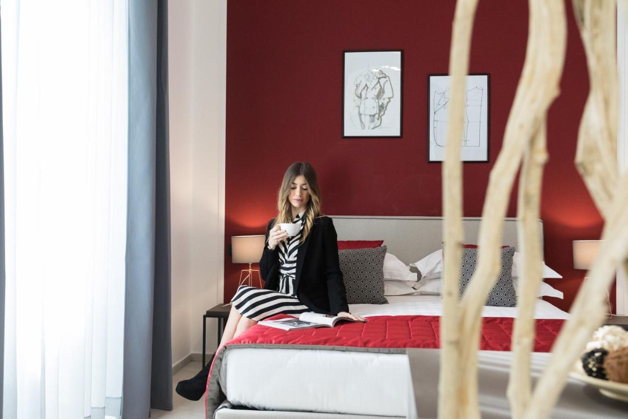 Bespoke Roma Suites Luaran gambar